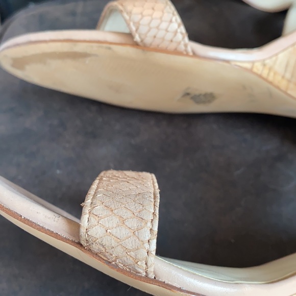 Nine West nude wedge sandals - Picture 4 of 16